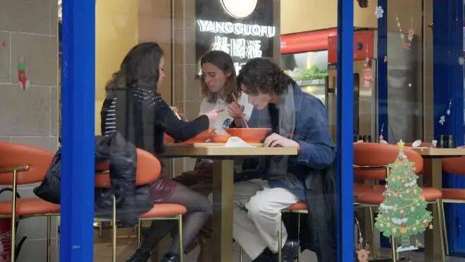 圾食品”把日本人迷得神魂颠倒麻将胡了试玩中国人嫌弃的“垃(图9)