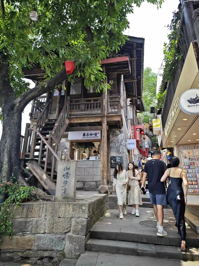 天3晚费用明细中老年乐游省心方案麻将胡了游戏重庆跟团游玩攻略4(图2)